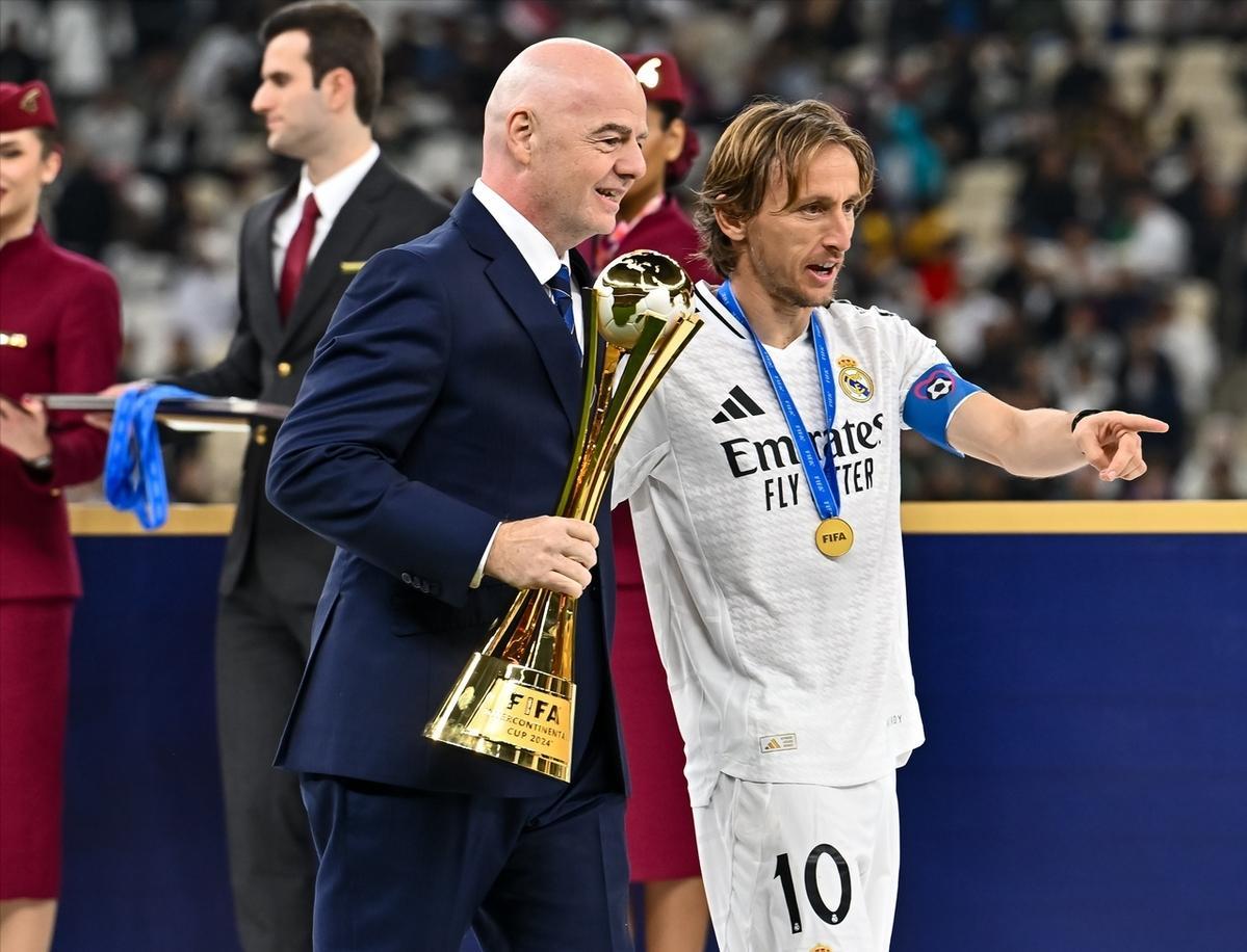 皇马后防稳固，球队整体表现稳扎稳打的简单介绍