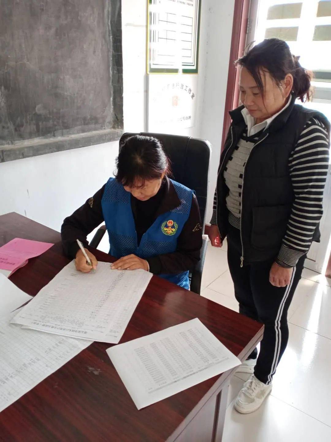 全队专注比赛目标,稳步向前推进的句子