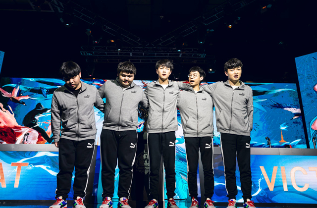 全队专注比赛目标,稳步向前推进的句子